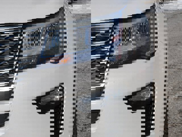 Certified 2018 Ford Explorer Platinum image 9