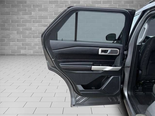 Certified 2023 Ford Explorer XLT AWD/4WD image 12