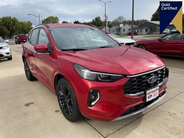 Certified 2023 Ford Escape ST-Line Elite AWD/4WD image 1