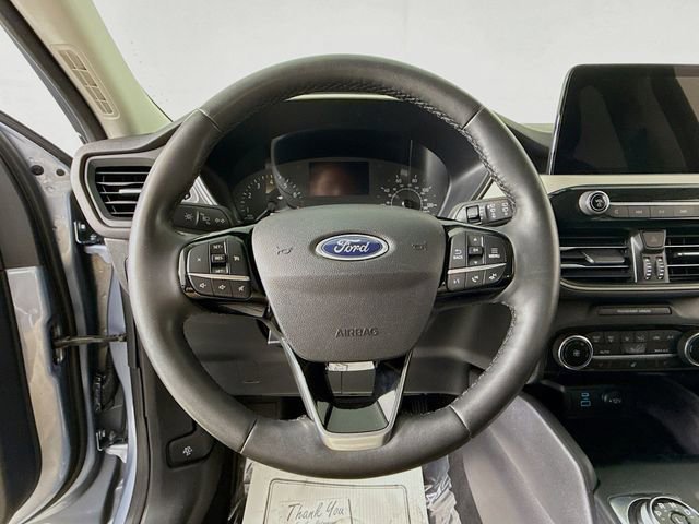 Certified 2022 Ford Escape SE w/ Cold Weather Package image 11