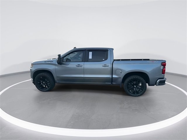 Used 2021 Chevrolet Silverado 1500 LT w/ Convenience Package II image 3