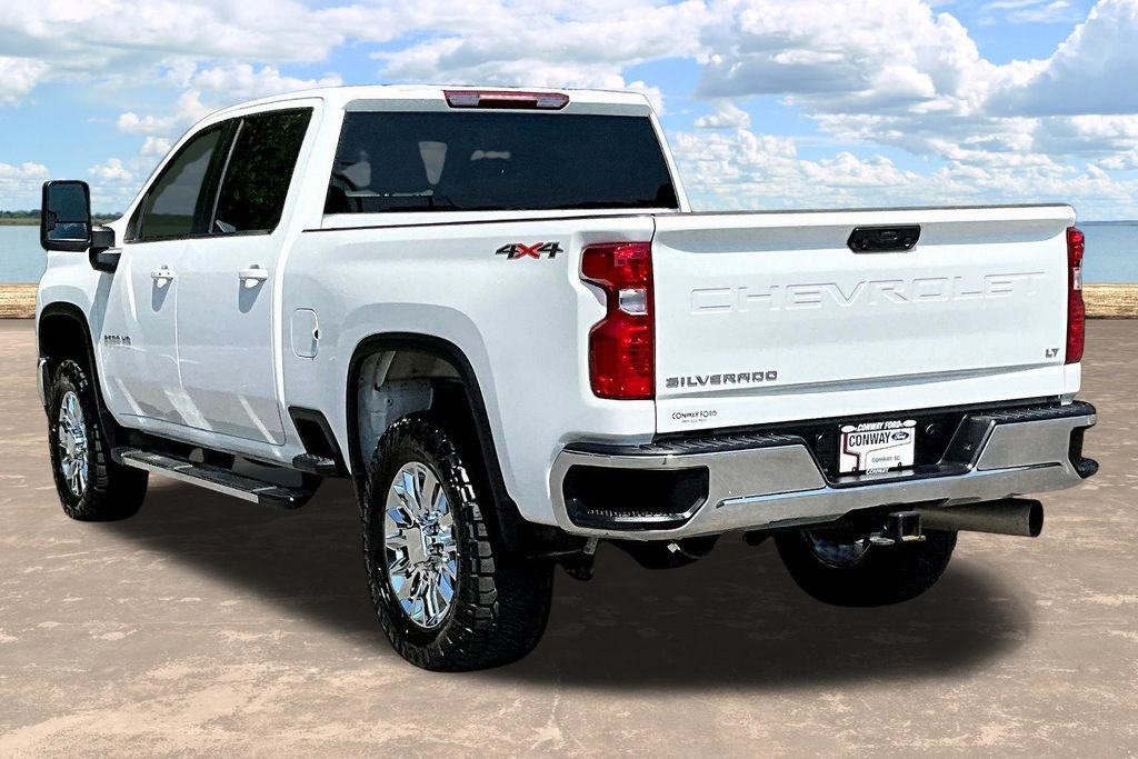 Used 2025 Chevrolet Silverado 2500 LT w/ Convenience Package AWD/4WD image 5