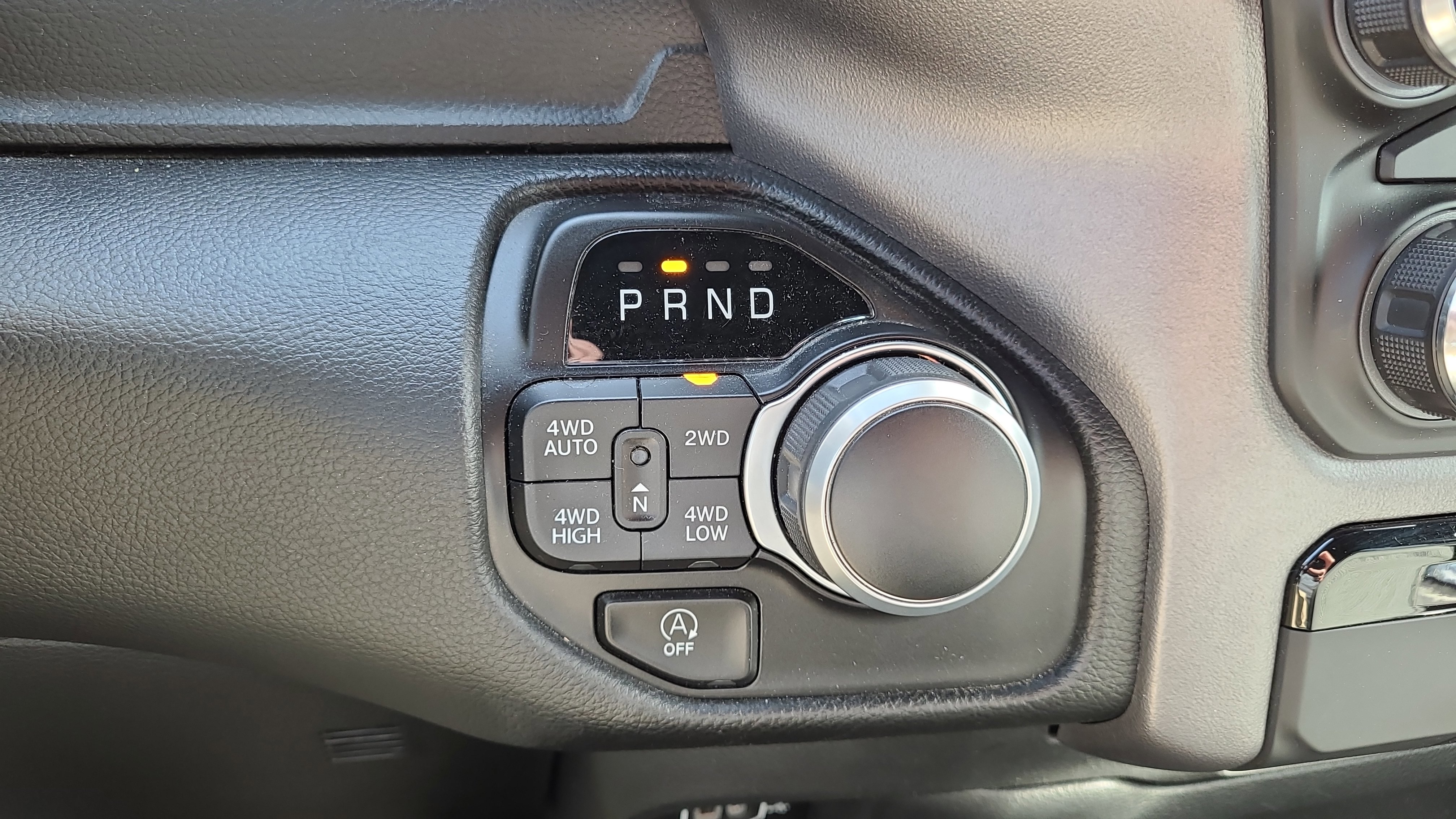 Used 2023 RAM 1500 Big Horn image 24