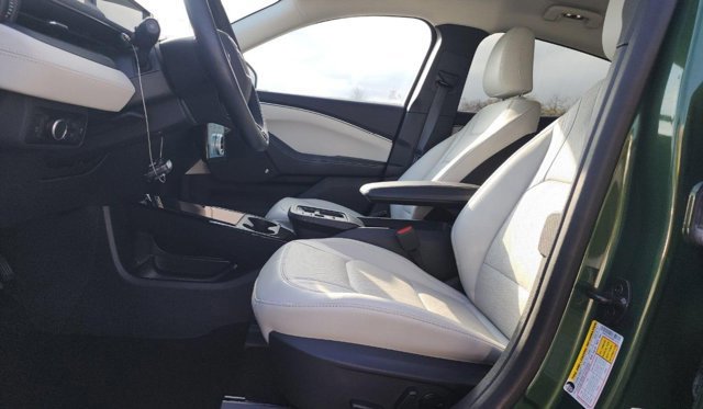 Certified 2025 Ford Mustang Mach-E Premium RWD image 6