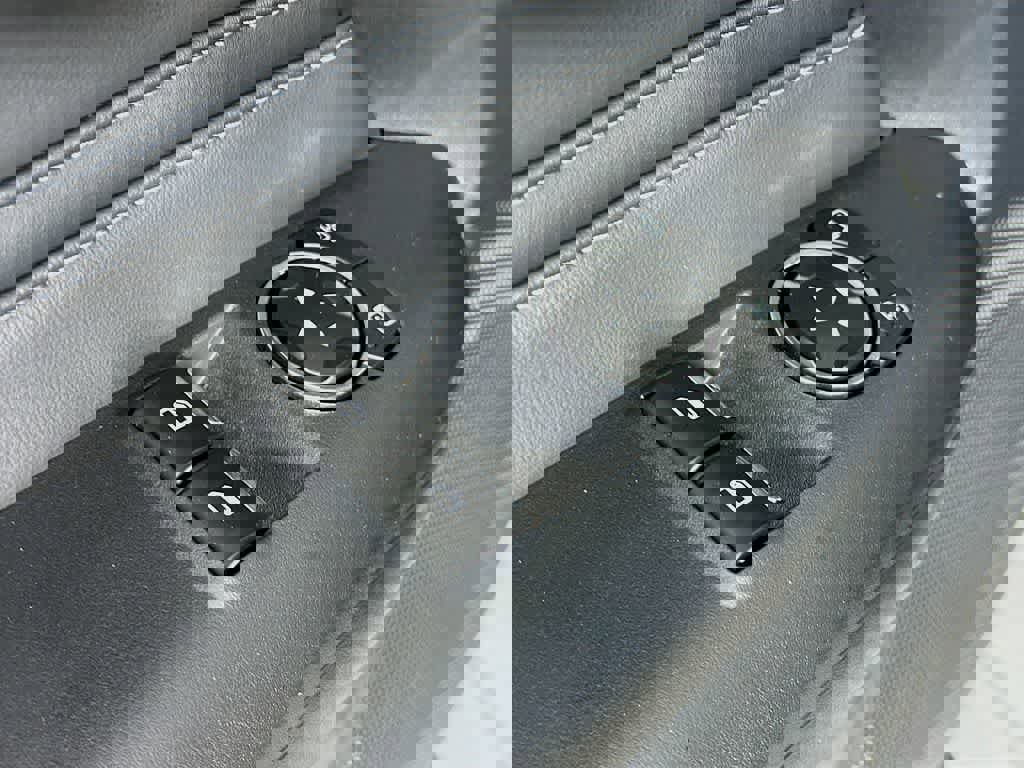 Certified 2024 Ford Mustang Premium image 27