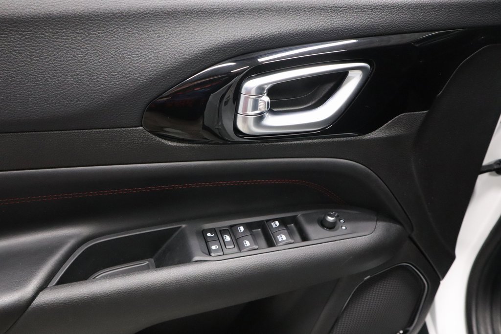 Used 2023 Jeep Compass Trailhawk w/ Trailhawk Convenience Group image 22