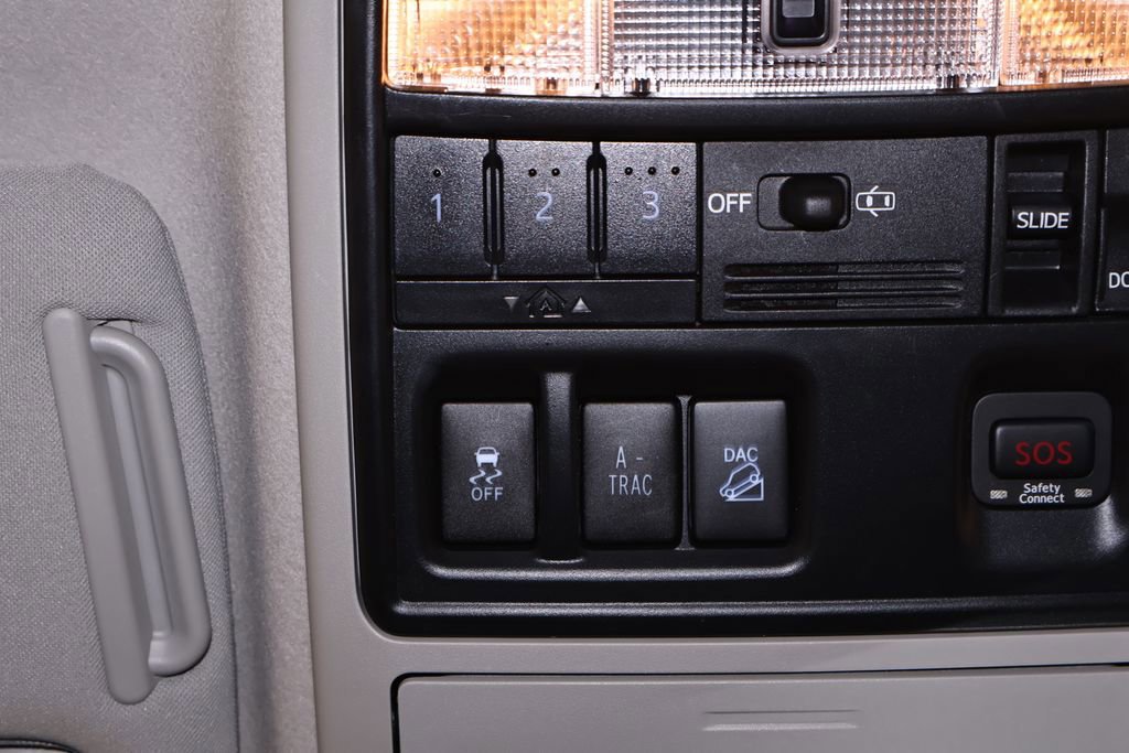 Used 2019 Toyota 4Runner Limited AWD/4WD image 40