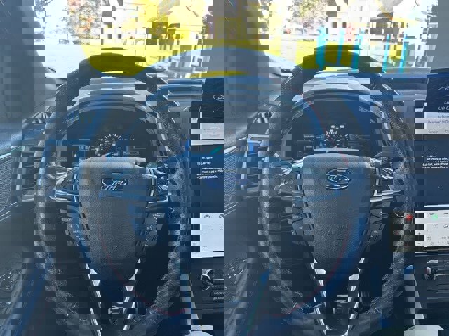 Certified 2023 Ford Edge ST-Line image 18