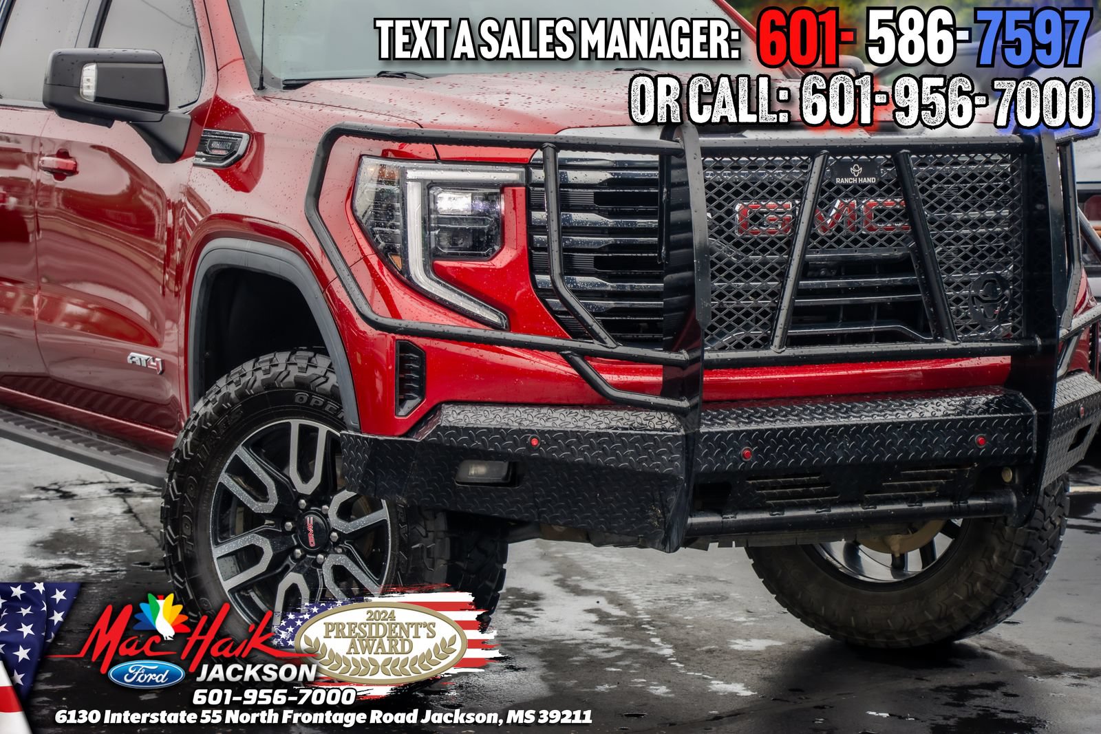 Used 2024 GMC Sierra 1500 AT4 w/ Technology Package AWD/4WD image 3