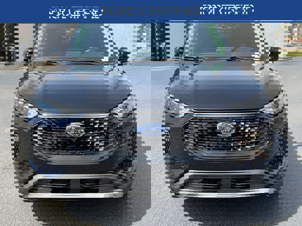 Certified 2023 Ford Escape Active w/ Tech Pack #2 image 7