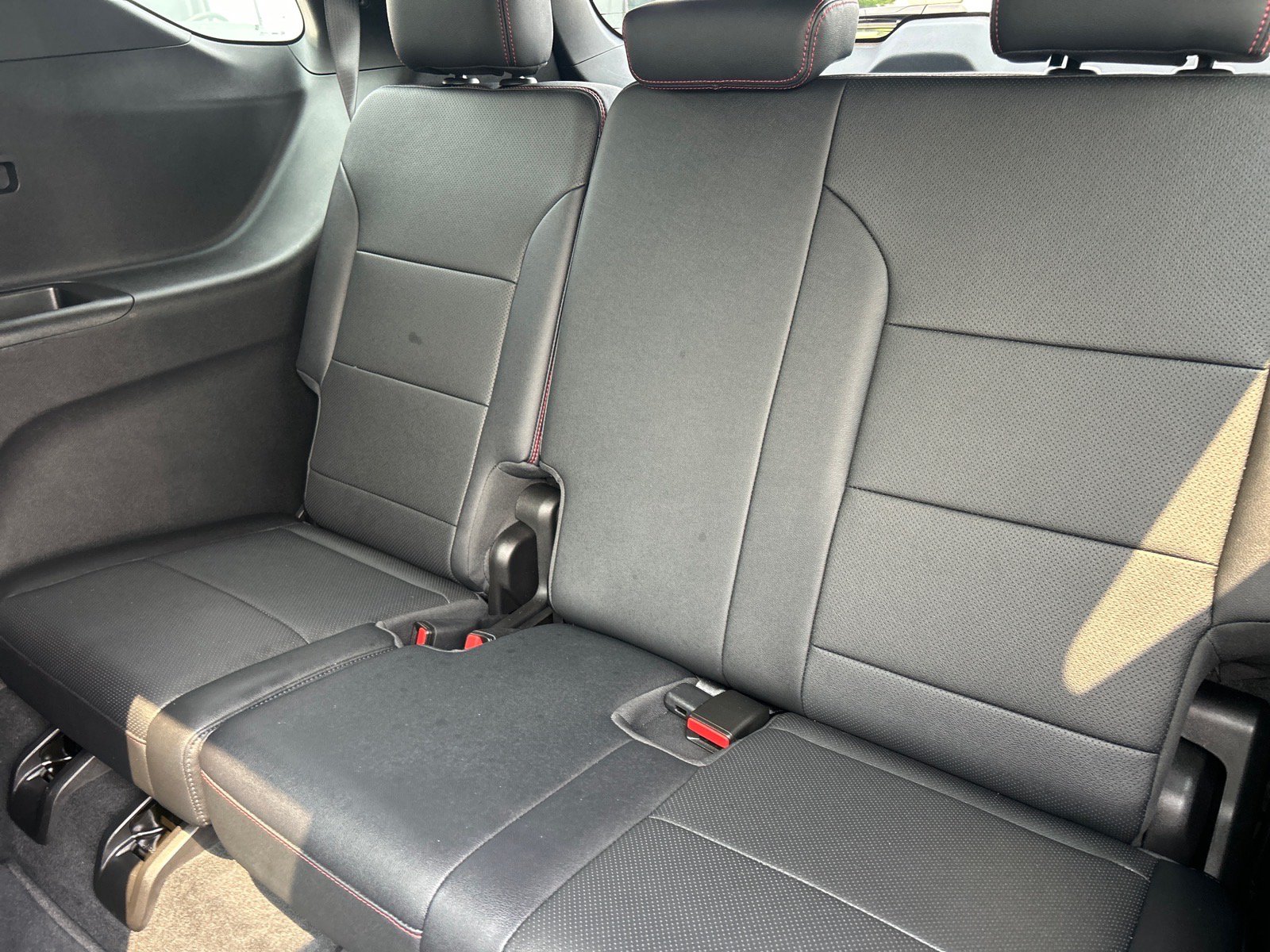 Used 2024 Chevrolet Traverse RS w/ LPO, Floor Liner Package AWD/4WD image 13
