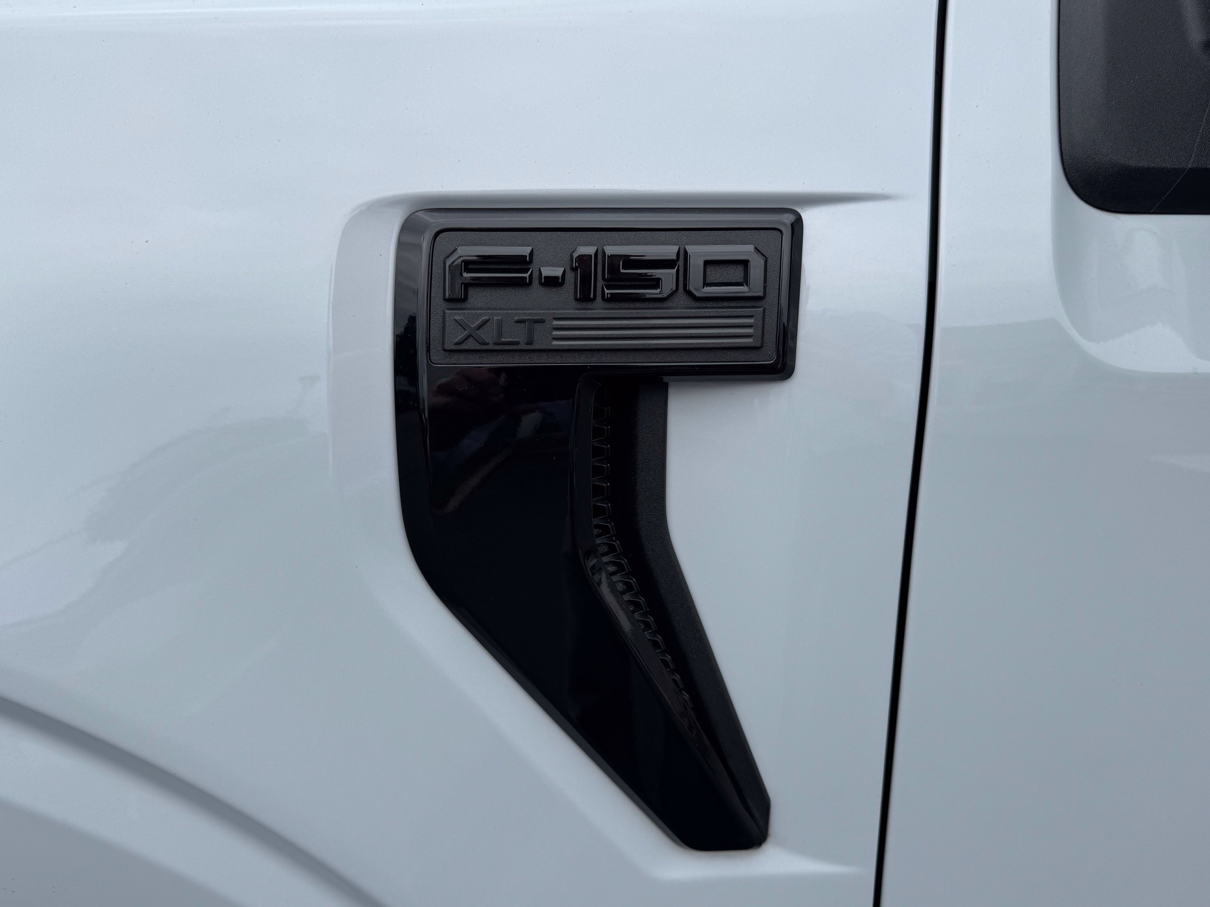 Certified 2025 Ford F150 XLT w/ Equipment Group 303A High AWD/4WD image 59