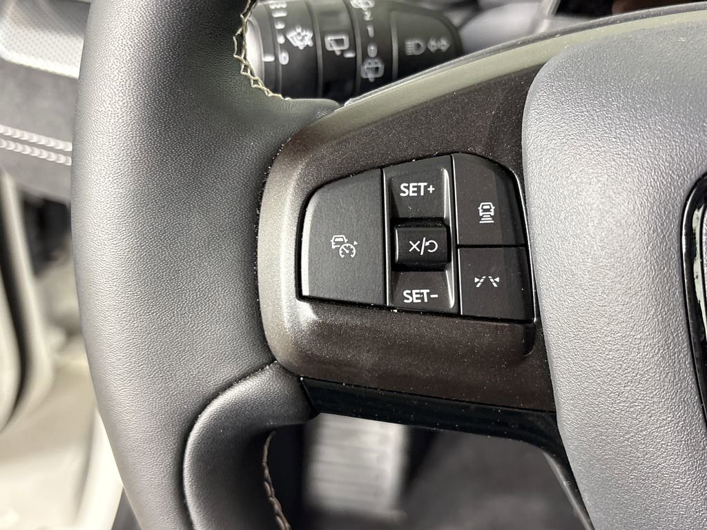 Certified 2025 Ford Mustang Mach-E GT image 17