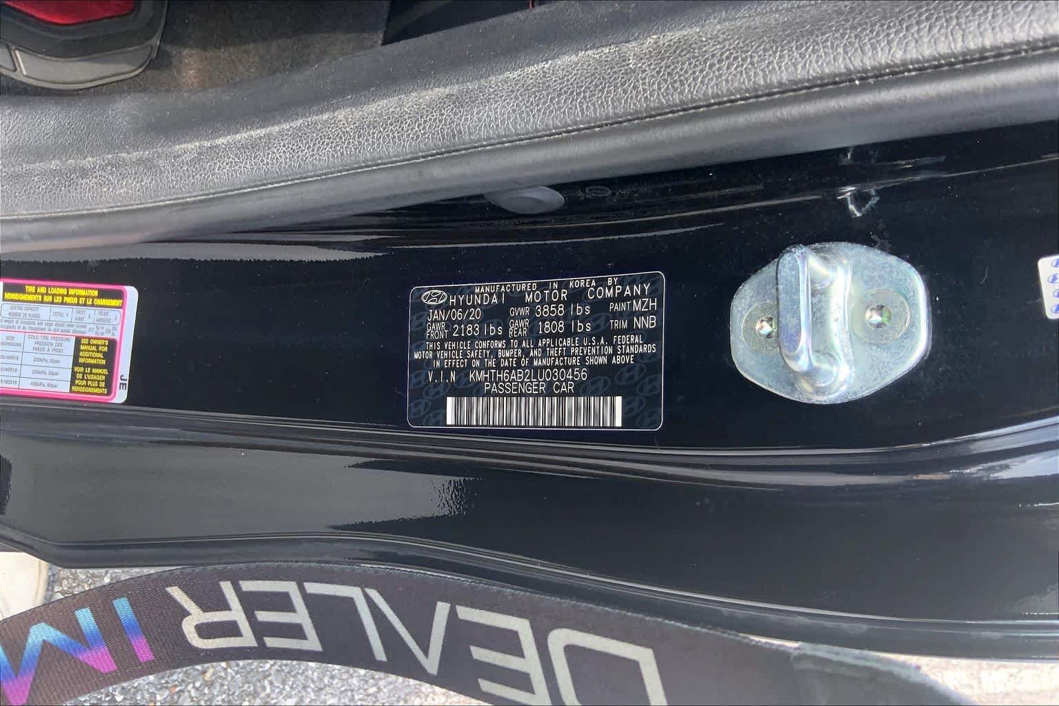 Used 2020 Hyundai Veloster Turbo FWD image 32
