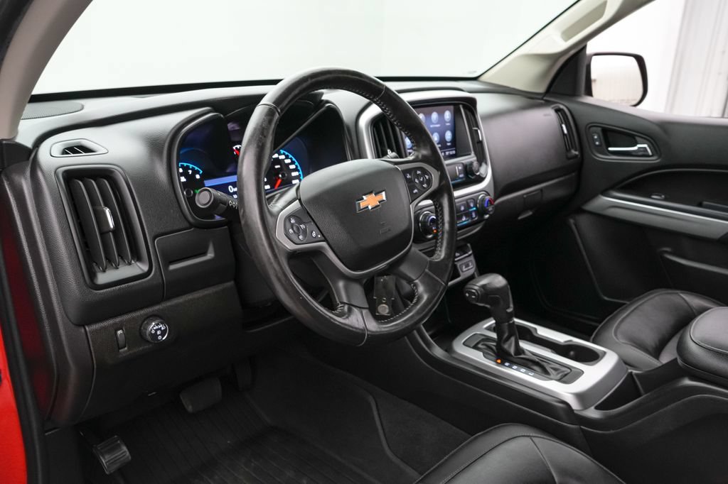 Used 2020 Chevrolet Colorado LT w/ Luxury Package RWD image 14