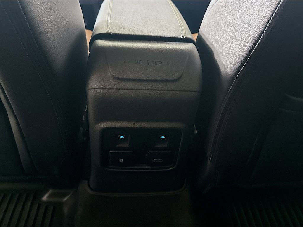 Certified 2024 Ford Bronco Outer Banks AWD/4WD image 25