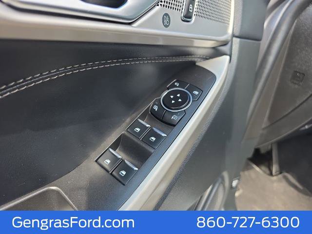 Certified 2023 Ford Explorer Limited AWD/4WD image 19