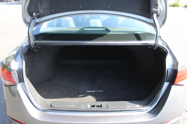 Used 2024 Nissan Sentra SV FWD image 17
