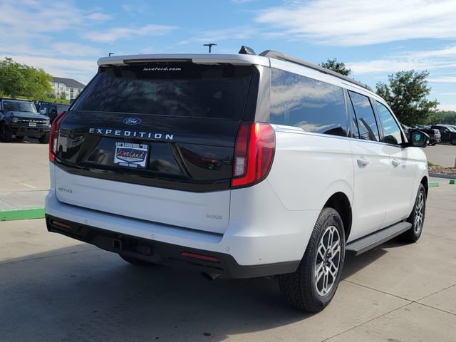 Certified 2025 Ford Expedition Max Active AWD/4WD image 3