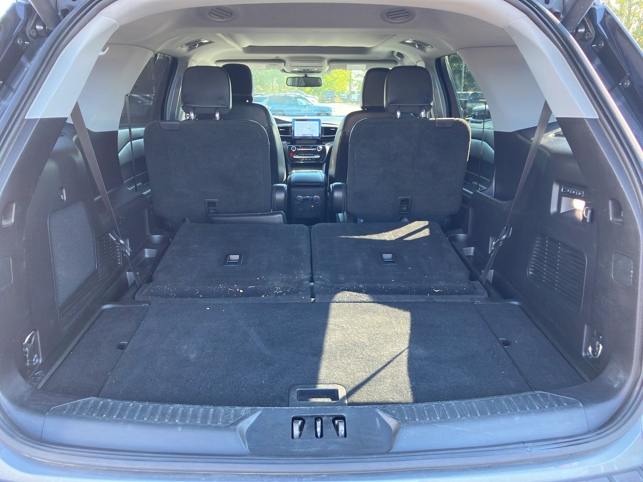 Certified 2021 Ford Explorer Limited w/ Equipment Group 301A RWD image 33