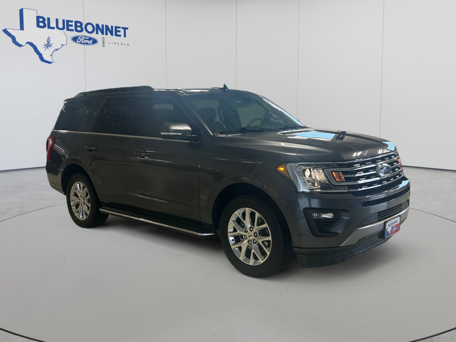 Certified 2020 Ford Expedition XLT w/ Equipment Group 202A RWD image 3