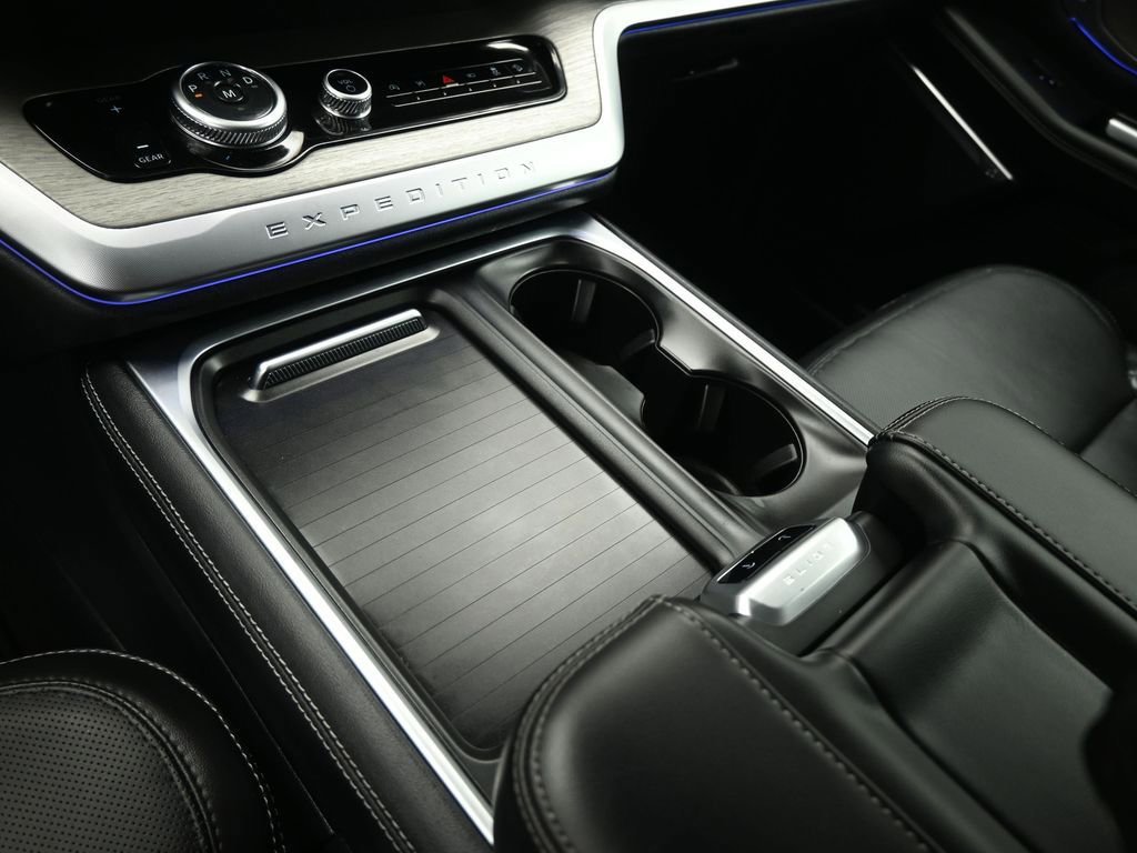 Certified 2025 Ford Expedition Max Platinum AWD/4WD image 44