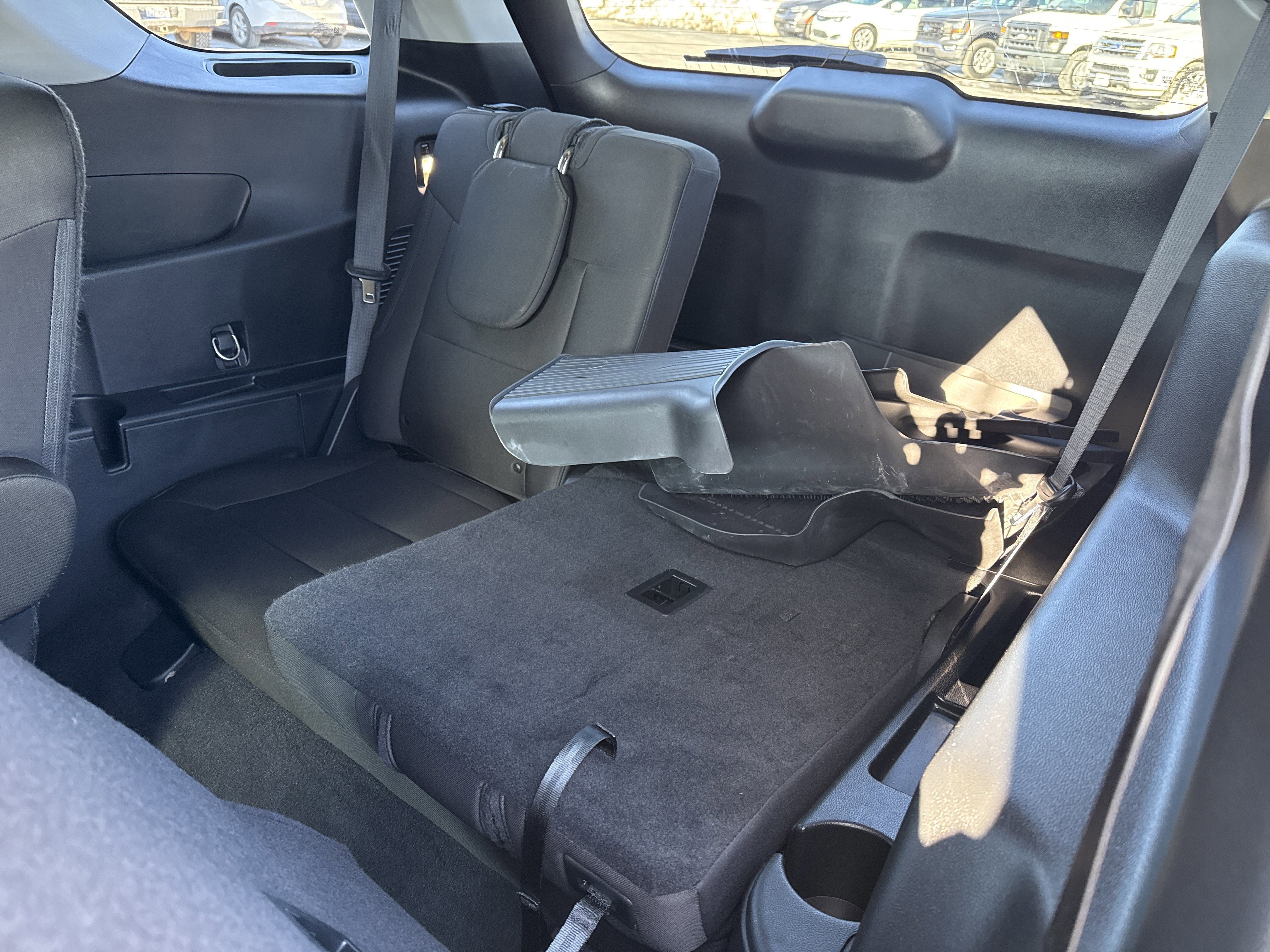 Certified 2023 Ford Explorer XLT w/ Class IV Trailer Tow Package image 14