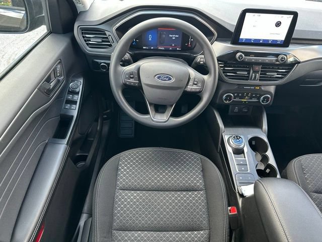 Certified 2025 Ford Escape Active FWD image 12