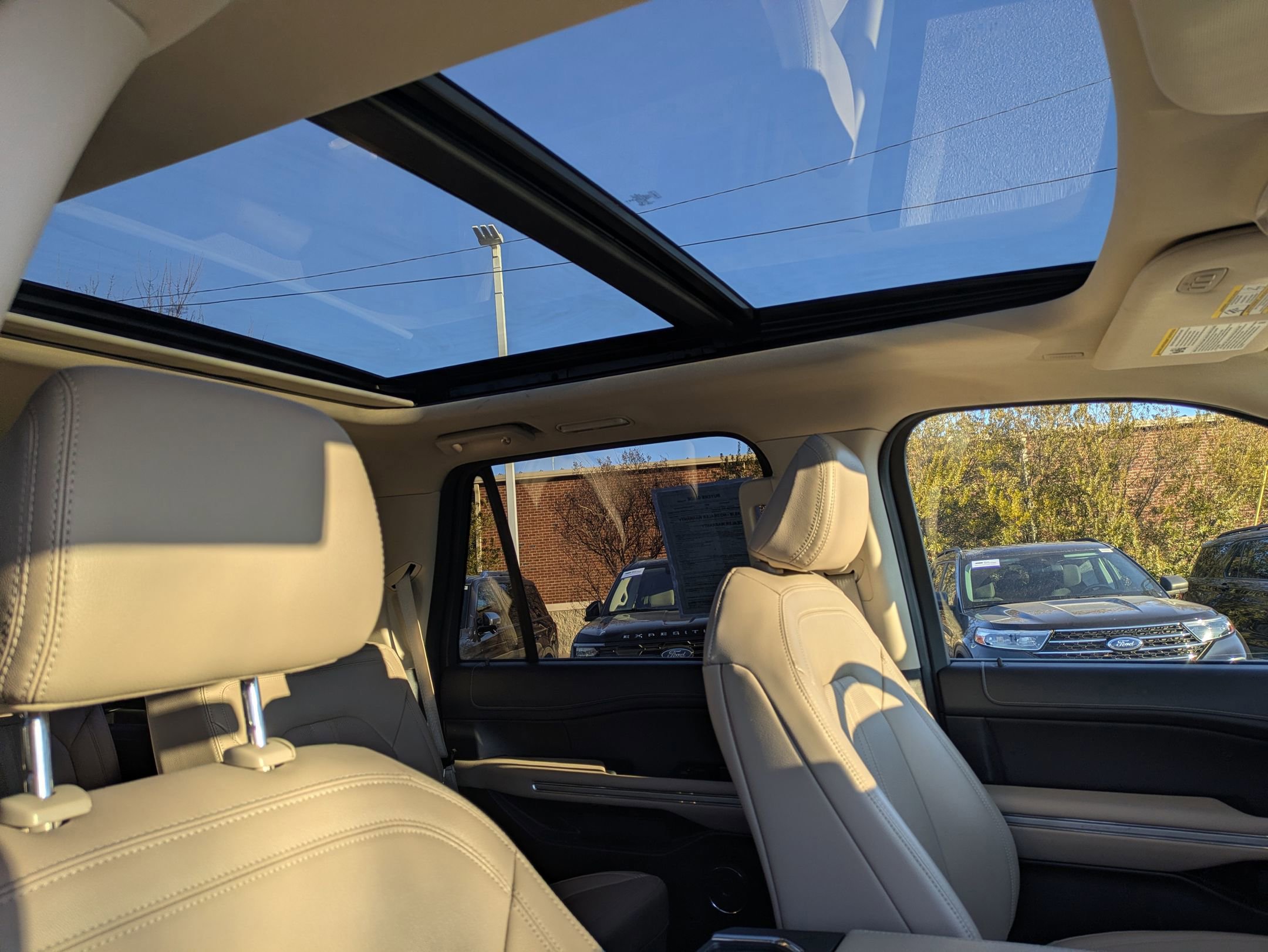 Certified 2024 Ford Expedition Limited image 38