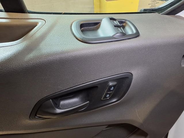 Certified 2022 Ford Transit 350 XLT image 18