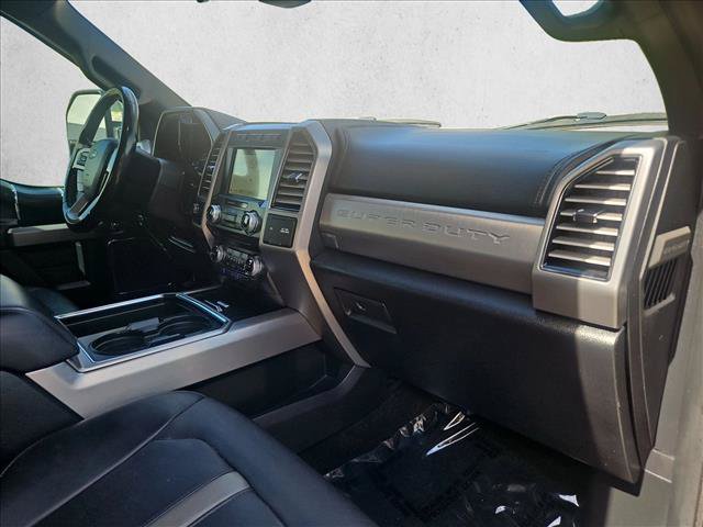 Certified 2018 Ford F350 Platinum w/ Platinum Ultimate Package AWD/4WD image 22
