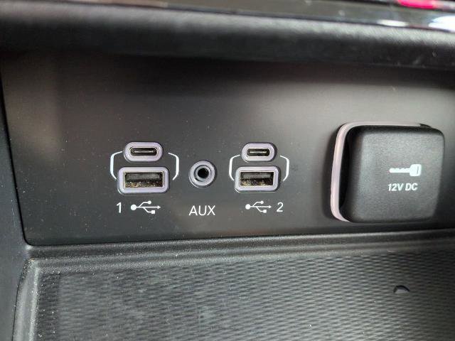 Used 2023 Jeep Grand Cherokee L Limited w/ Luxury Tech Group II image 21