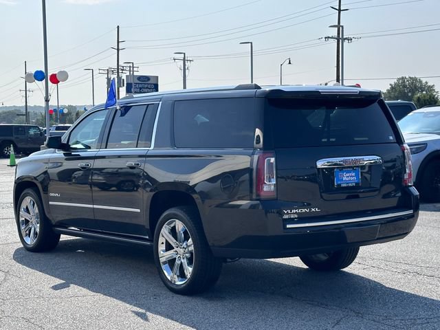 Used 2020 GMC Yukon XL Denali w/ Denali Premium Package AWD/4WD image 5