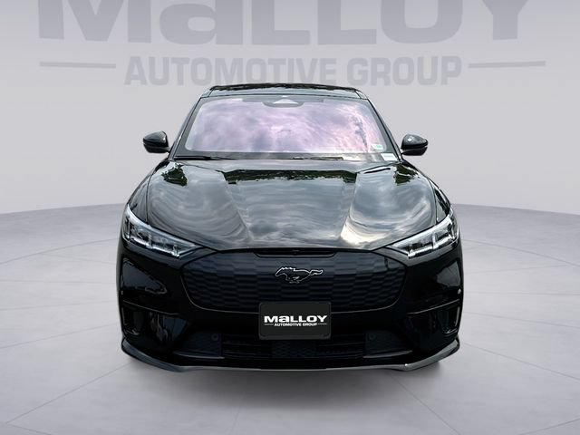 Certified 2022 Ford Mustang Mach-E GT AWD/4WD image 8