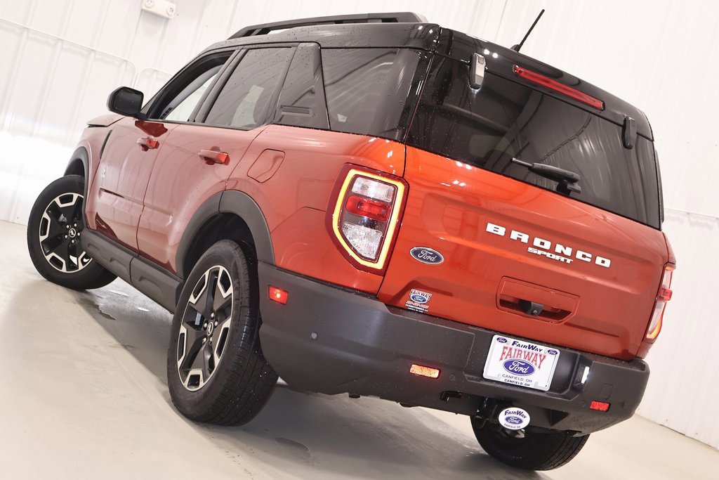 Certified 2022 Ford Bronco Sport Outer Banks w/ Tech Package image 39