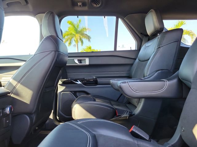 Certified 2022 Ford Explorer ST image 11