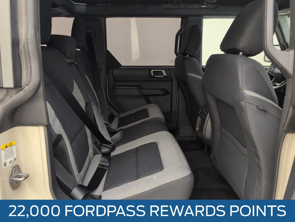 Certified 2025 Ford Bronco 4-Door w/ Sasquatch Package AWD/4WD image 16