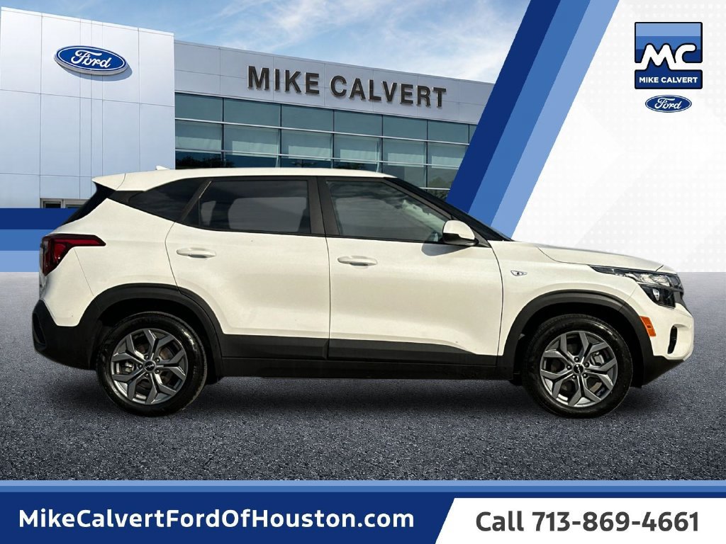 Used 2024 Kia Seltos LX AWD/4WD image 6
