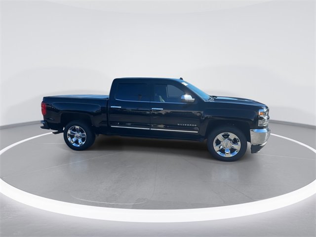 Used 2018 Chevrolet Silverado 1500 LTZ w/ Sport Package image 6