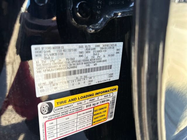 Certified 2025 Ford Expedition Platinum image 43