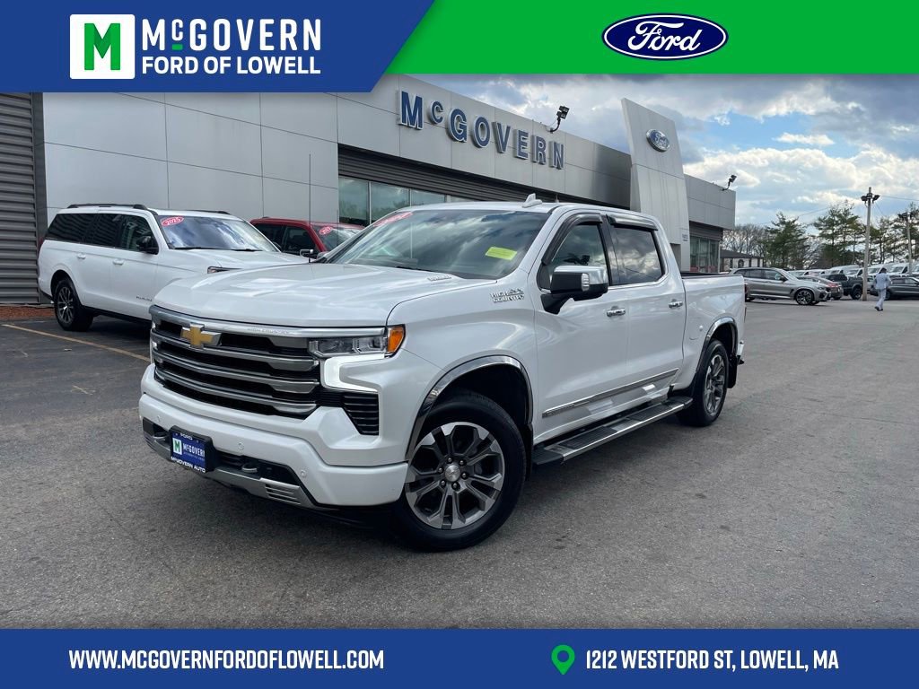 Used 2024 Chevrolet Silverado 1500 High Country w/ Technology Package AWD/4WD image 1