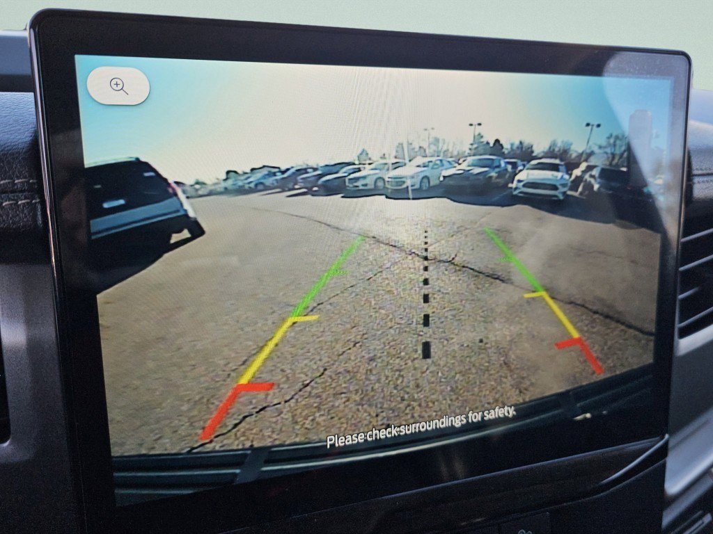 Certified 2023 Ford Expedition Max XLT image 16