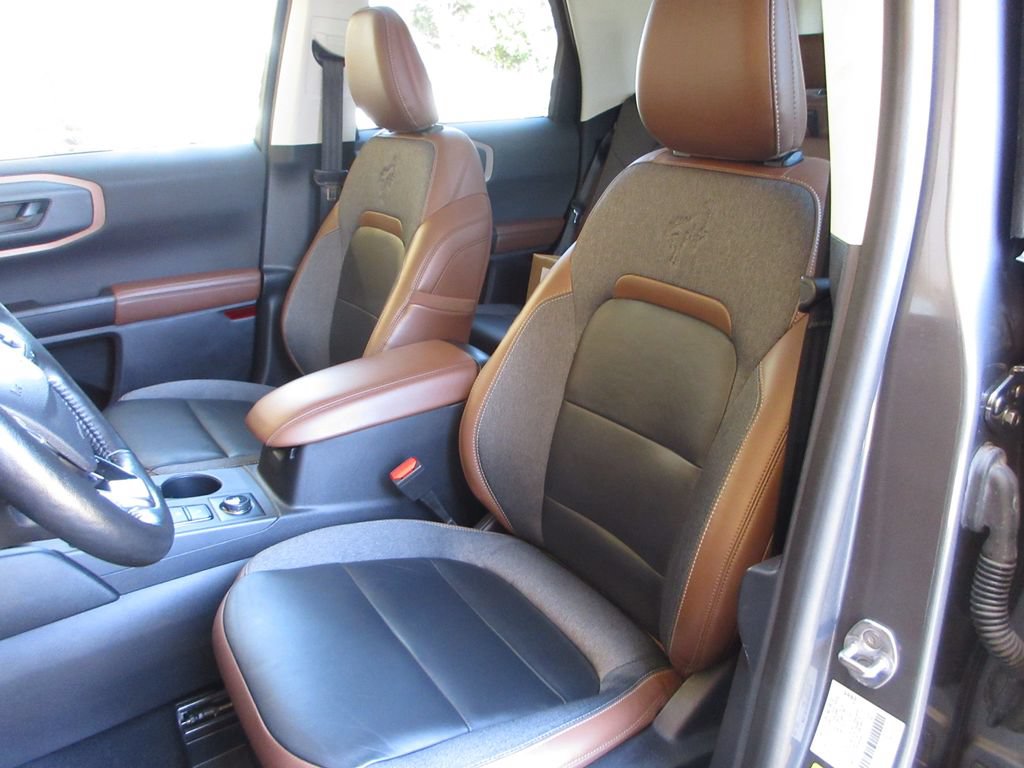Certified 2023 Ford Bronco Sport Outer Banks AWD/4WD image 11
