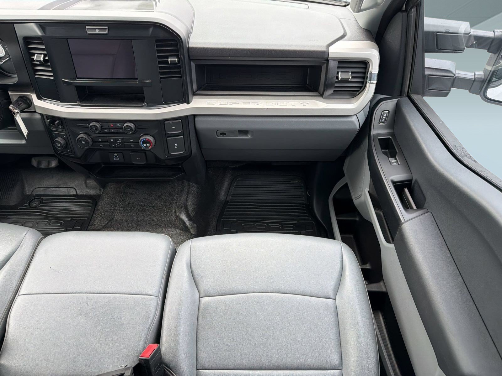 Certified 2025 Ford F350 XL AWD/4WD image 26