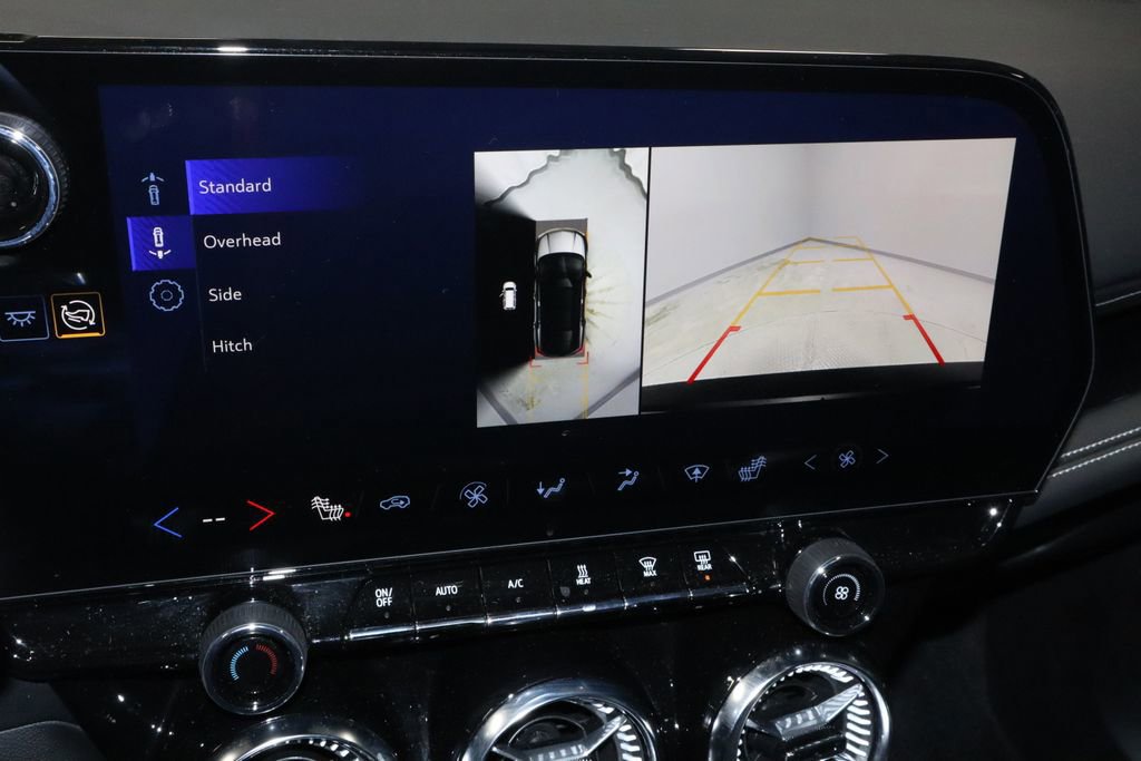 Used 2024 Chevrolet Blazer EV LT image 10