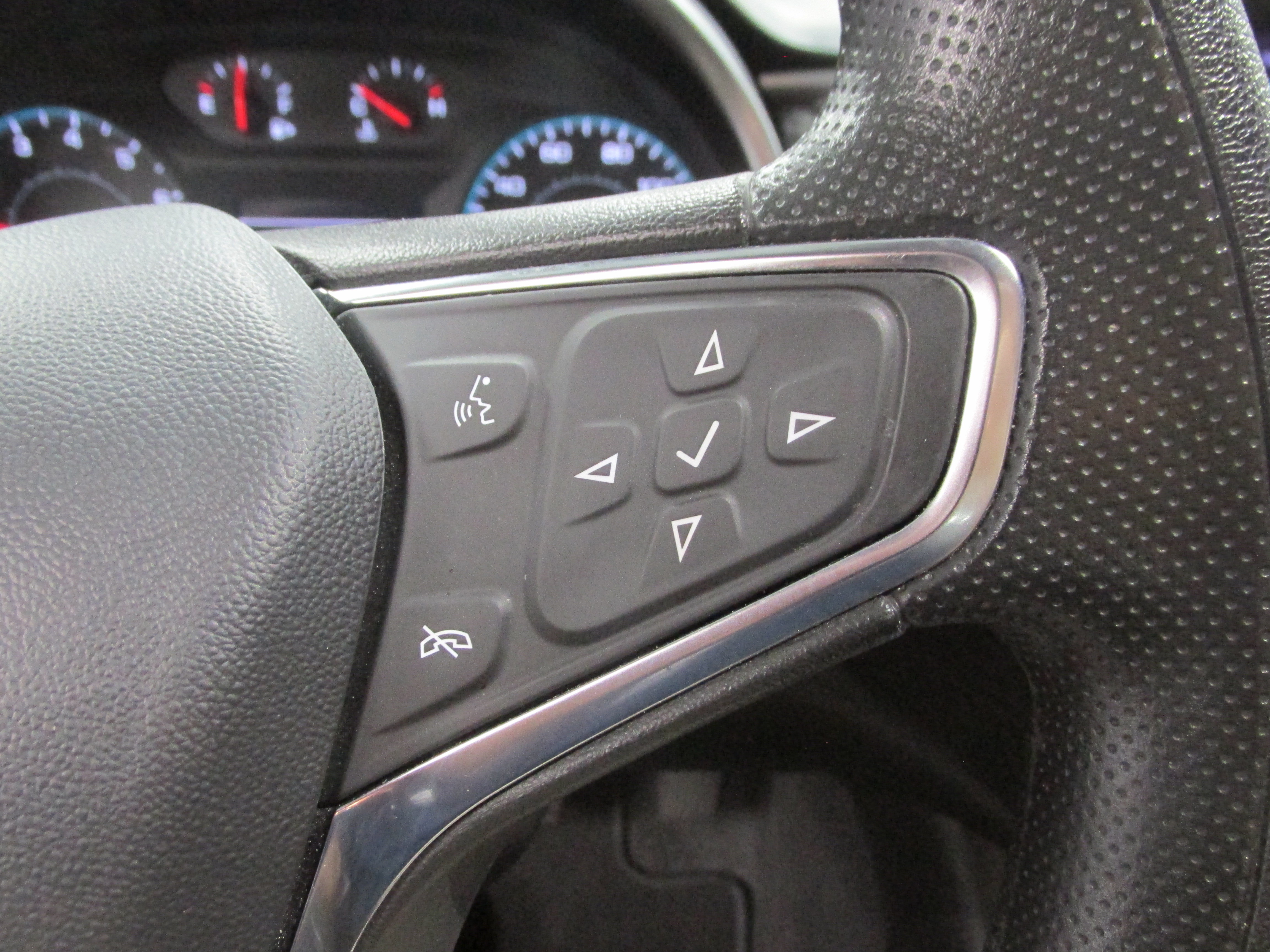 Used 2025 Chevrolet Malibu LT FWD image 29