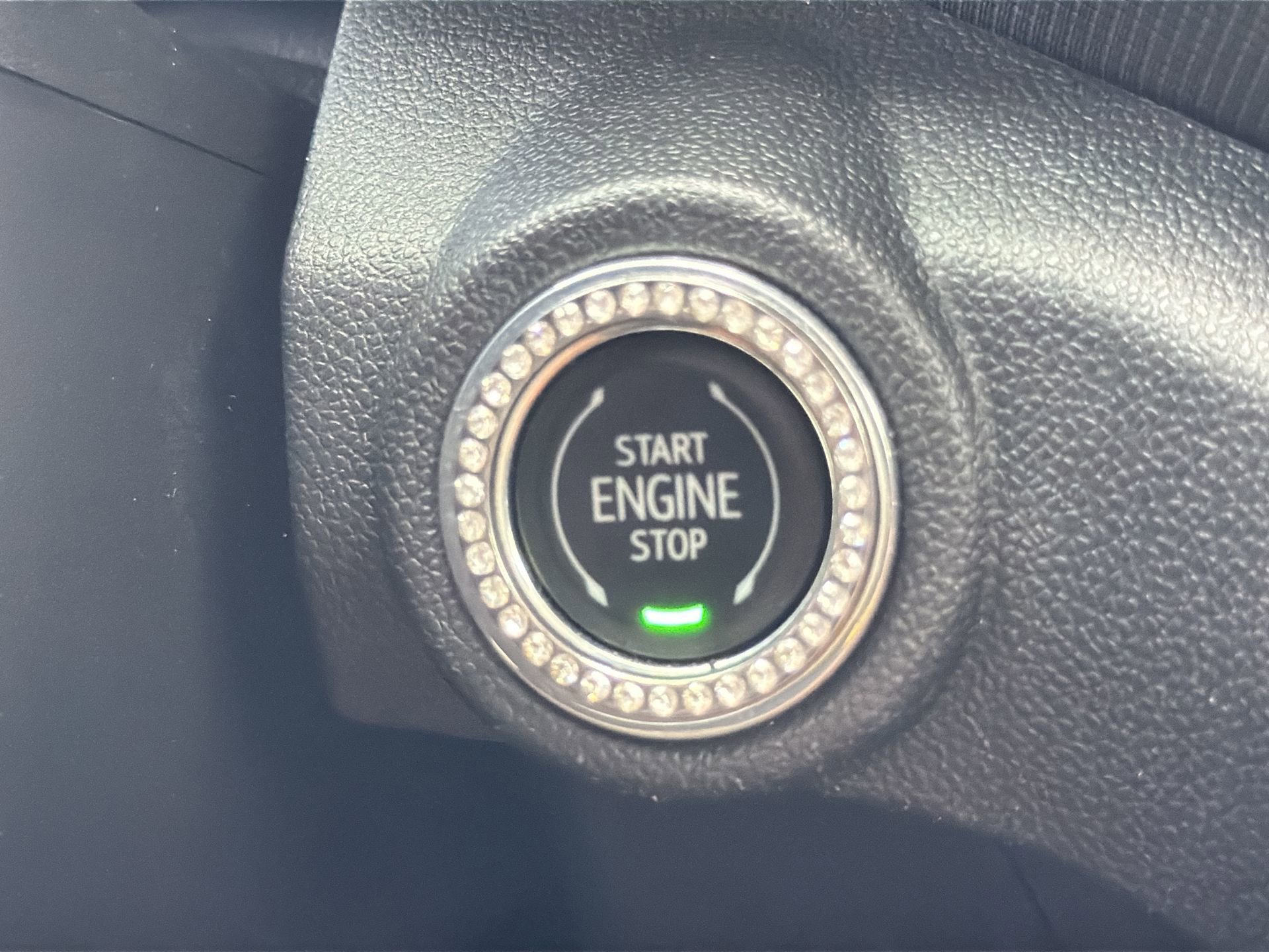 Used 2022 Chevrolet TrailBlazer LT FWD image 64
