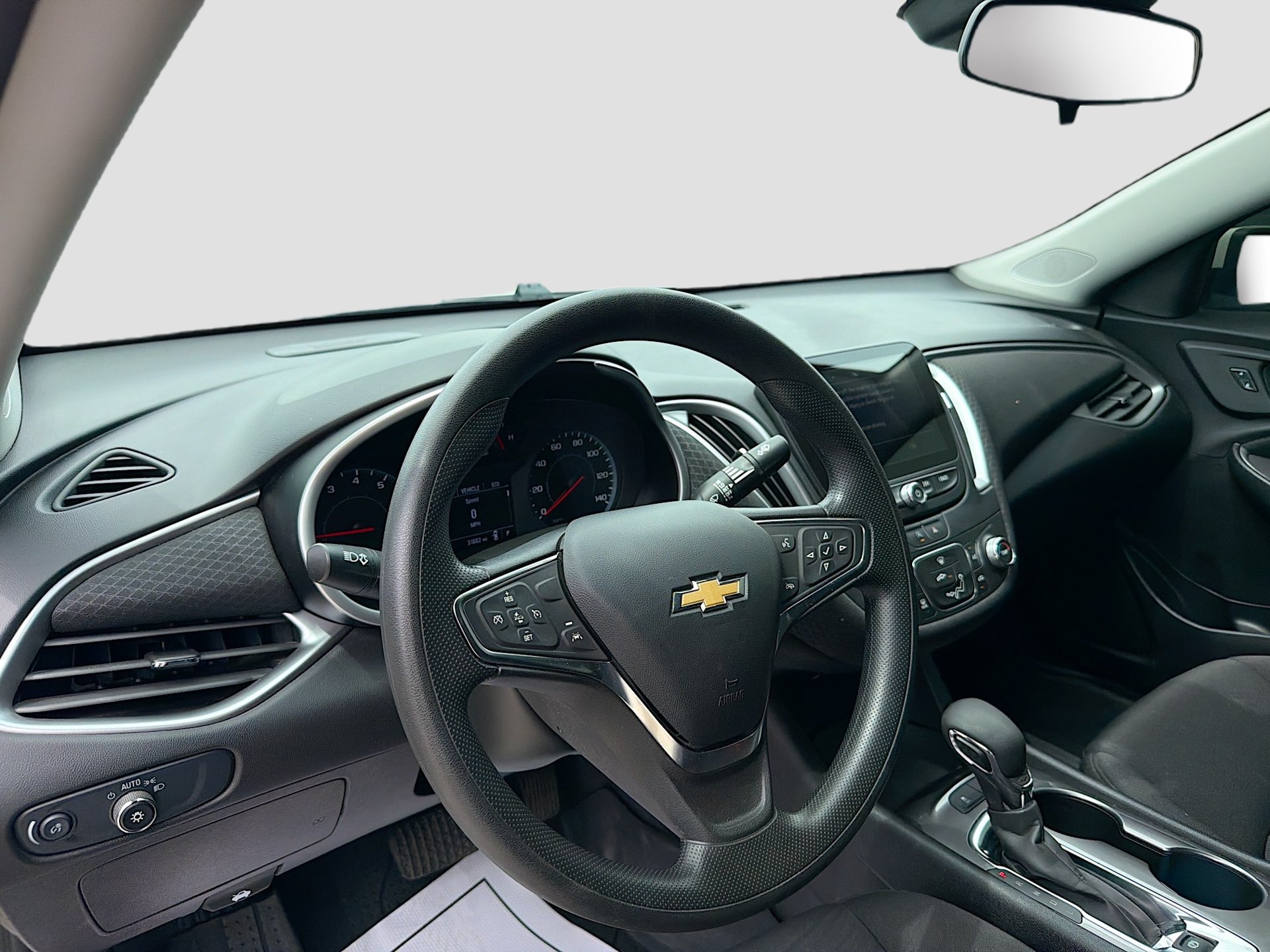 Used 2025 Chevrolet Malibu LS w/ LPO, Floor Liner Package FWD image 11