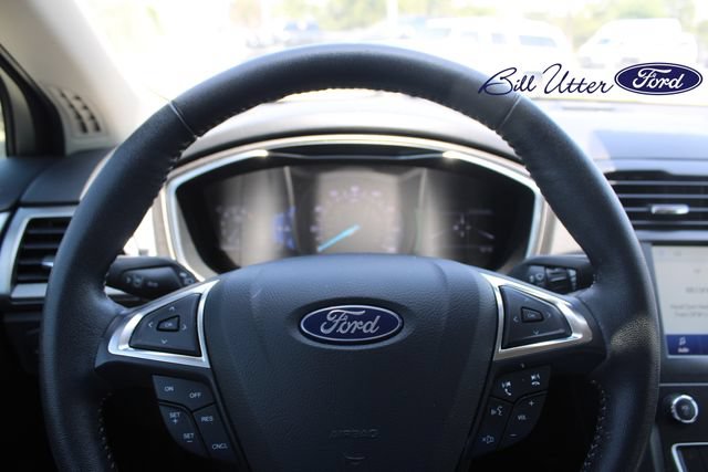 Certified 2020 Ford Fusion SE w/ Equipment Group 151A FWD image 23
