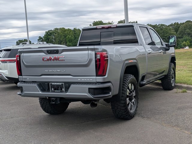 Used 2025 GMC Sierra 2500 Denali w/ Technology Package AWD/4WD image 4
